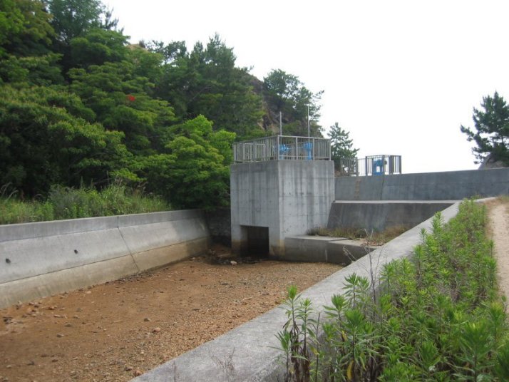 沖浦海岸樋門2